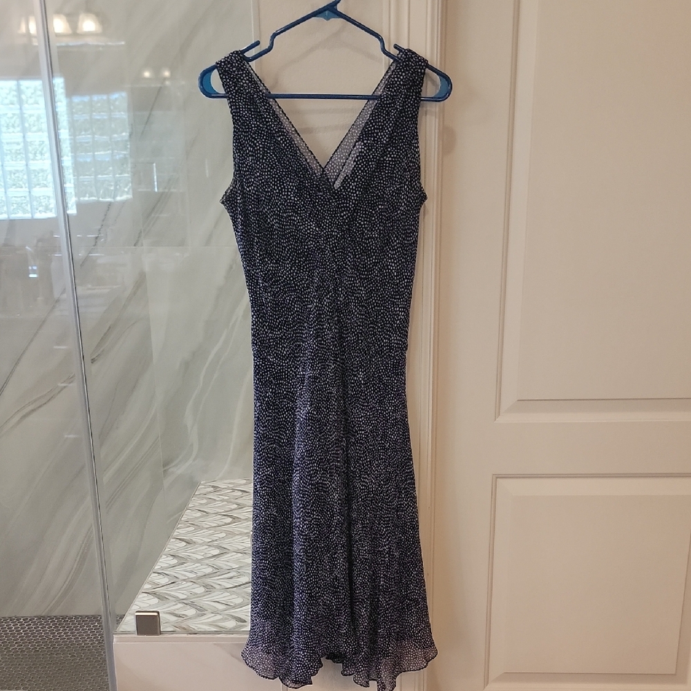 Diane VonFurstenberg Elegant Sleeveless Blue Dress Size 10